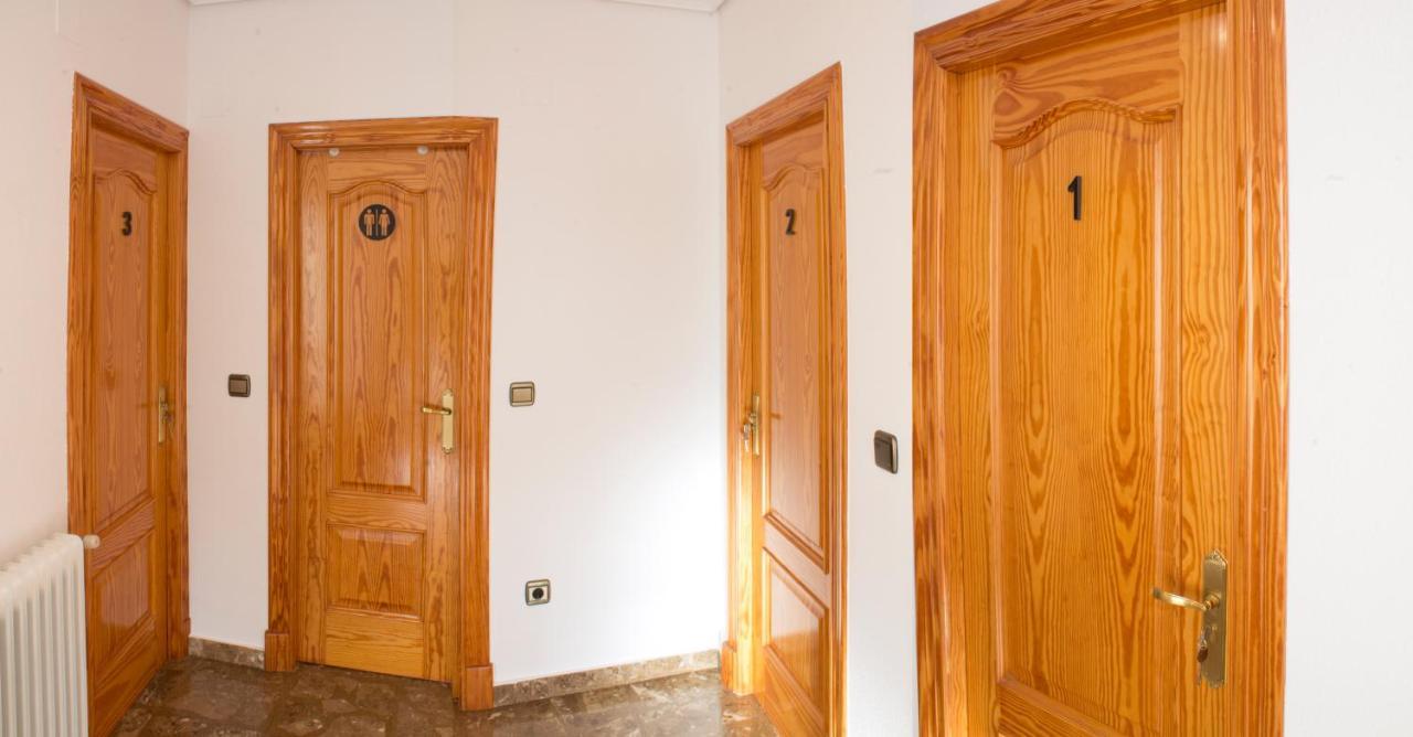 Casa Las Rosas Iniesta Extérieur photo