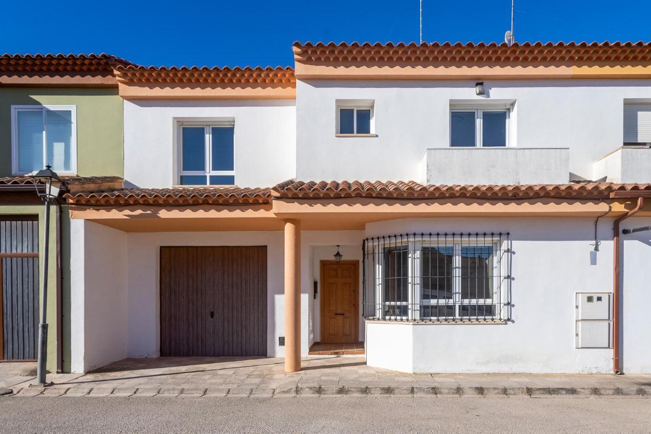 Casa Las Rosas Iniesta Extérieur photo