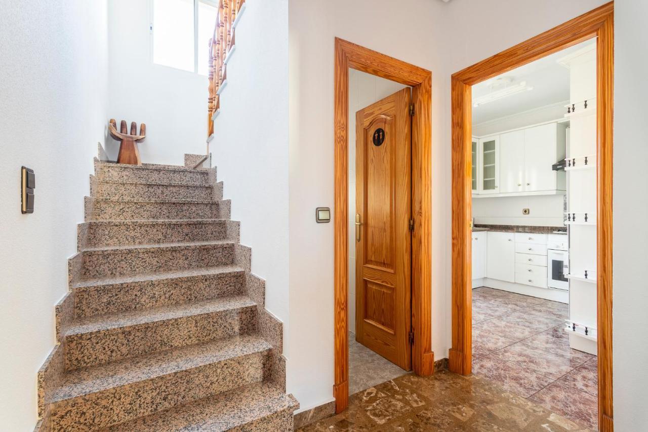 Casa Las Rosas Iniesta Extérieur photo